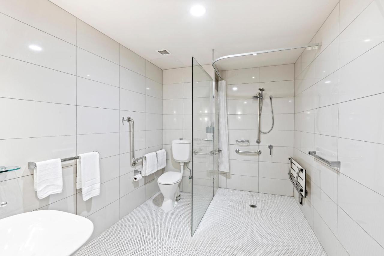The Colmslie Hotel Брисбен Экстерьер фото